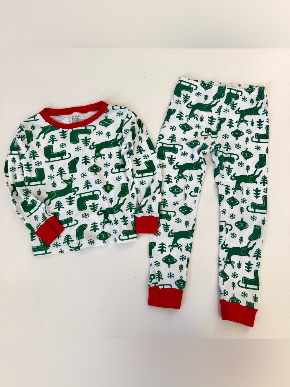 Carters Holiday Snug Fit 2 Piece Pajama Set Green -Red Trim Tree Sleigh  5T